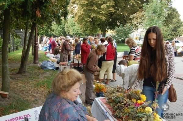 Як Луцьк відзначає Перший Спас або Маковія. ФОТО